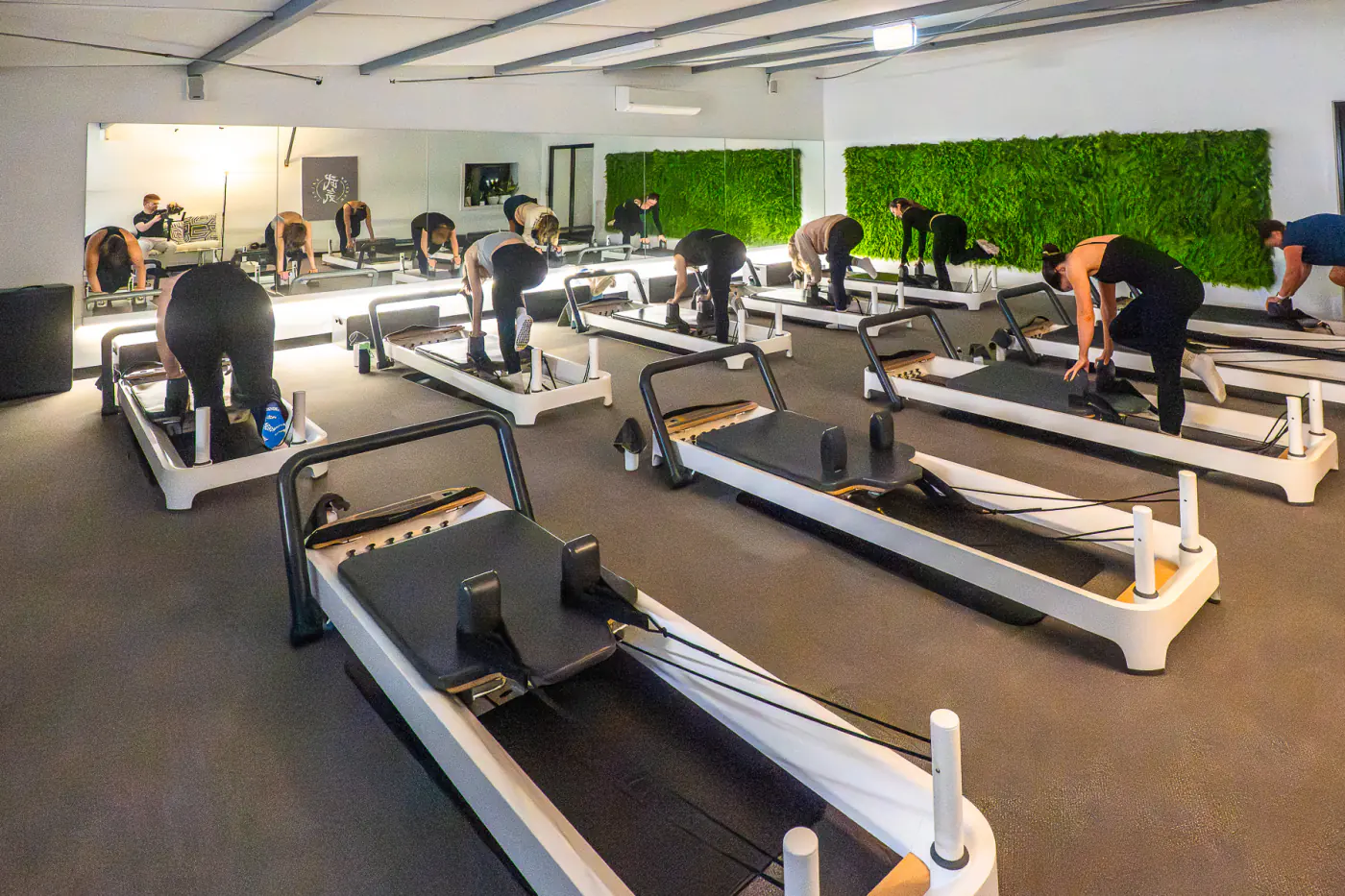 The Wollongong studio, a full class on the Reformers